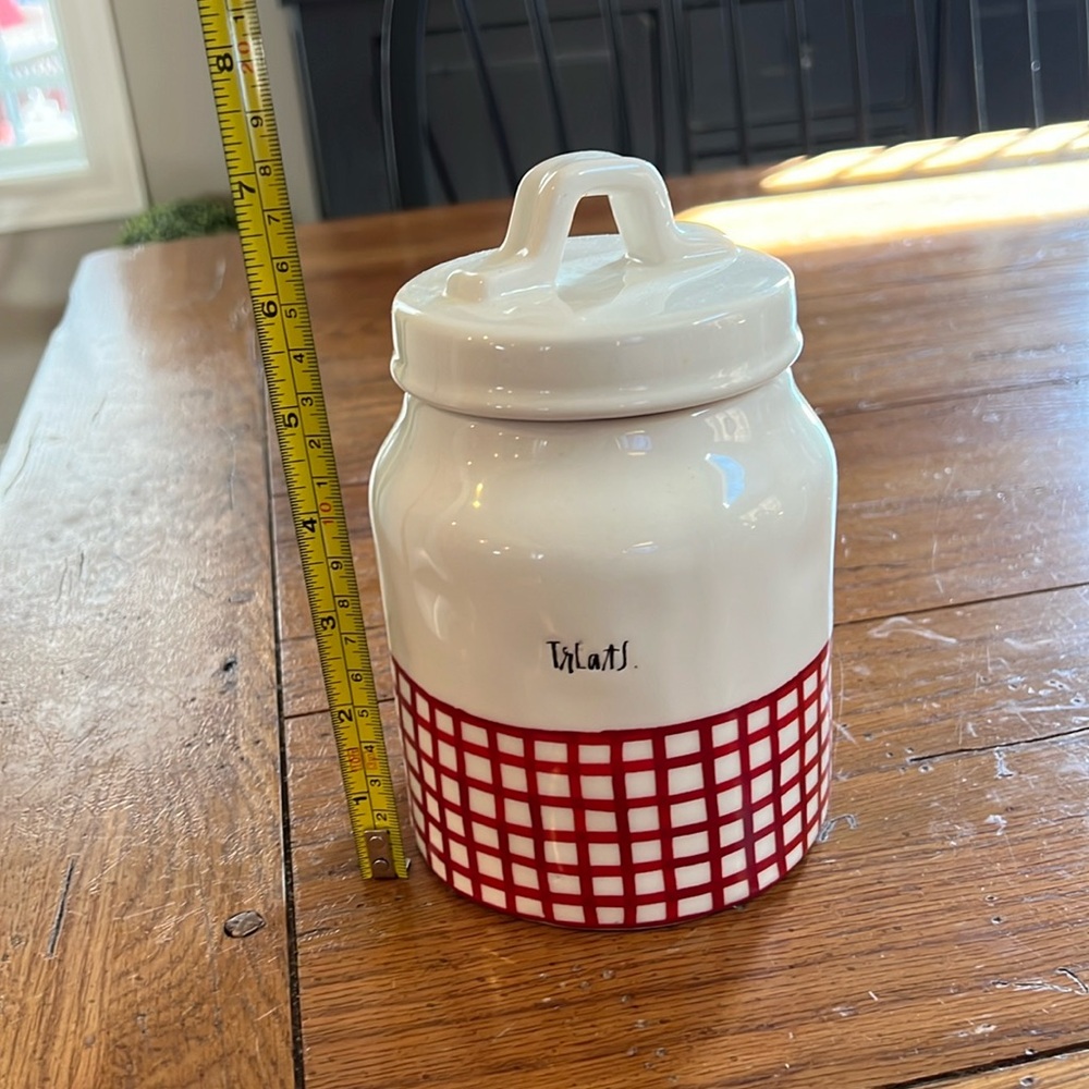 Rae Dunn “Treats” jar